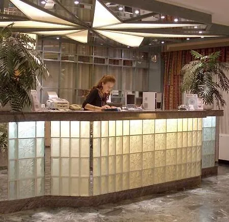 Xenophon Hotel 4*