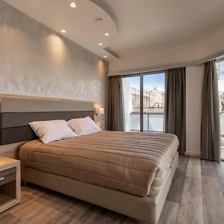 Xenophon Hotel 4*